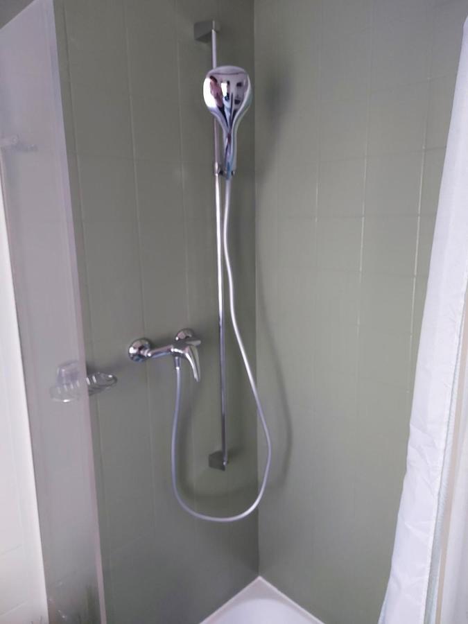 Petite Maison Sur La Colline Du Gibloux: 1Chambre,1 Salon Et Salle De Bain Prives Au Rez De Chausse, Piscine Exterieur Et Bbq , Le Chatelard  Экстерьер фото